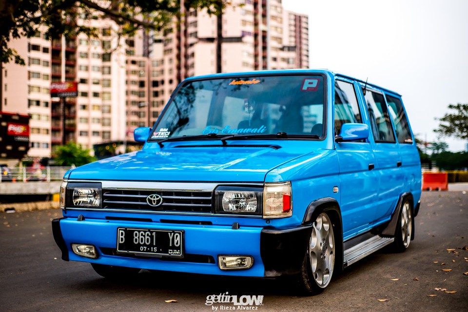 GETTINLOW  Toha's 1996 Toyota Kijang Grand Extra