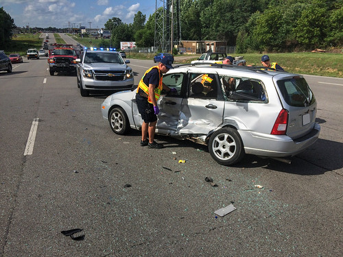 traffic accident alabama olive second vehicle motor wreck avenue collision cullman