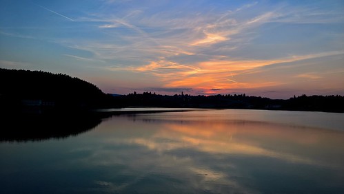 sunset plumlov přehrada
