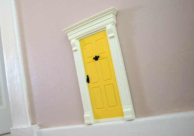 Review of yellow The Magic Fairy Door