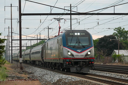 train trains amtrak 600 levittown northeastcorridor northeastregional acs64 citiessprinter