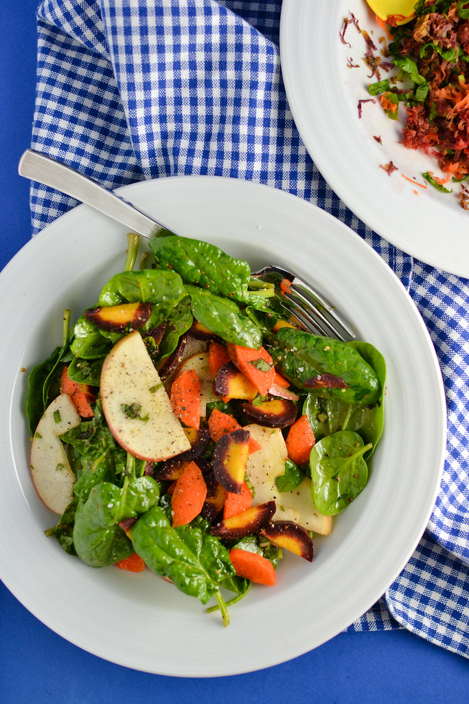What Theo's Eating: Carrot, Apple, and Spinach Salad | Things I Made Today