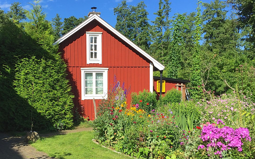 bildström architecture arkitektur old gammal building byggnad red röd faluröd broby skåne scania sweden sverige