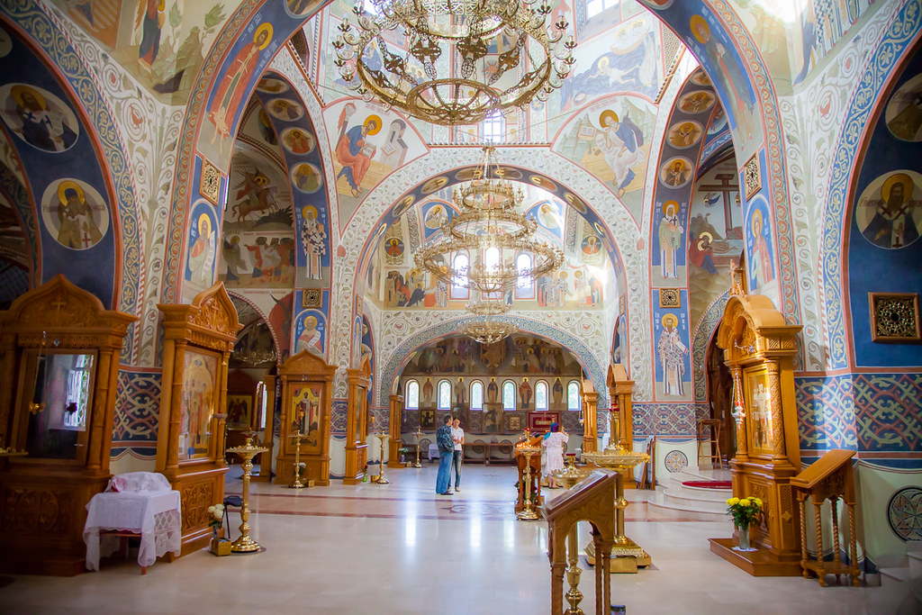 Храм Святых Новомучеников и Исповедников Российских в Бутове - Galince Travel