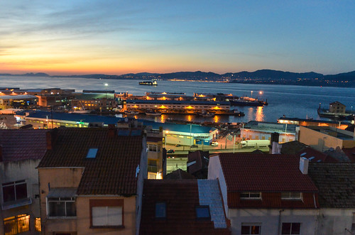 Vigo by night