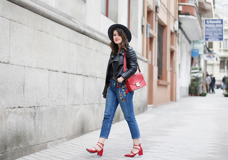 embroidered jeans topshop moto mary jane red shoes zara street style myblueberrynightsblog
