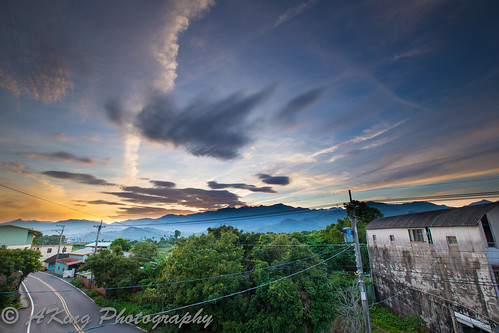 morning light summer sky cloud sun mountain nature sunrise skyscape landscape dawn countryside scenery ray taiwan taichung 台灣 台中 crepuscularray 新社 日出 naturescape 火燒雲 霞光