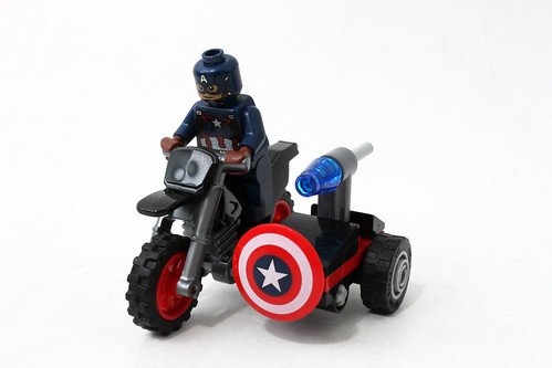 LEGO Marvel Super Heroes Civil War Captain America's Motorcycle (30447)