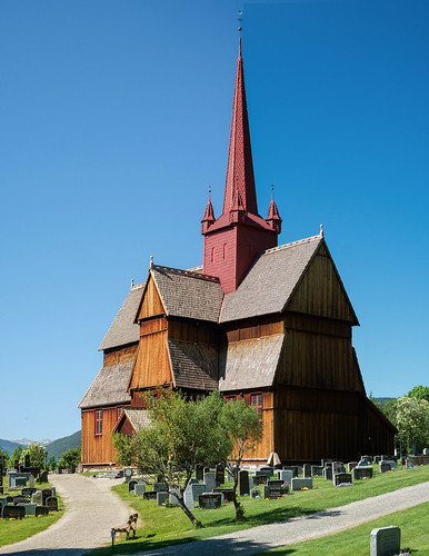 summer church norway norge no sunny landmark medieval stavechurch stavkirke ringebu gudbrandsdalen oppland