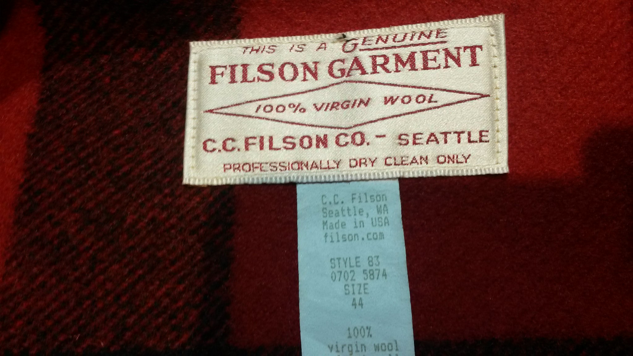 WTS - Filson Double Mackinaw Cruiser in Red/Black, size 44