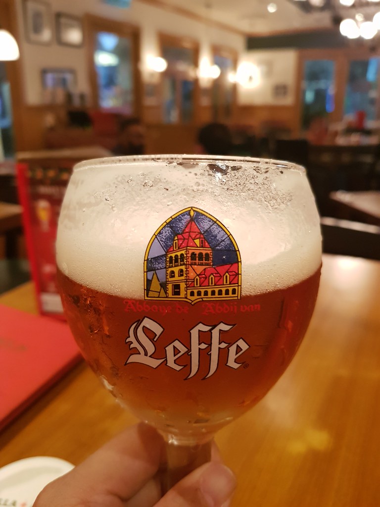 比利时莱福比利时金啤 Leffe Blonde rm$18.80 @ Brussels Beer Cafe at Puchong Setia Walk