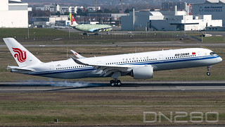 Air China A350-941 msn 284