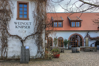 Weingut Knipser Johannishof, Laumersheim