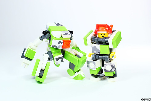 ASRD D&M - Armored Suit Racing Division Drone & Minifig Version