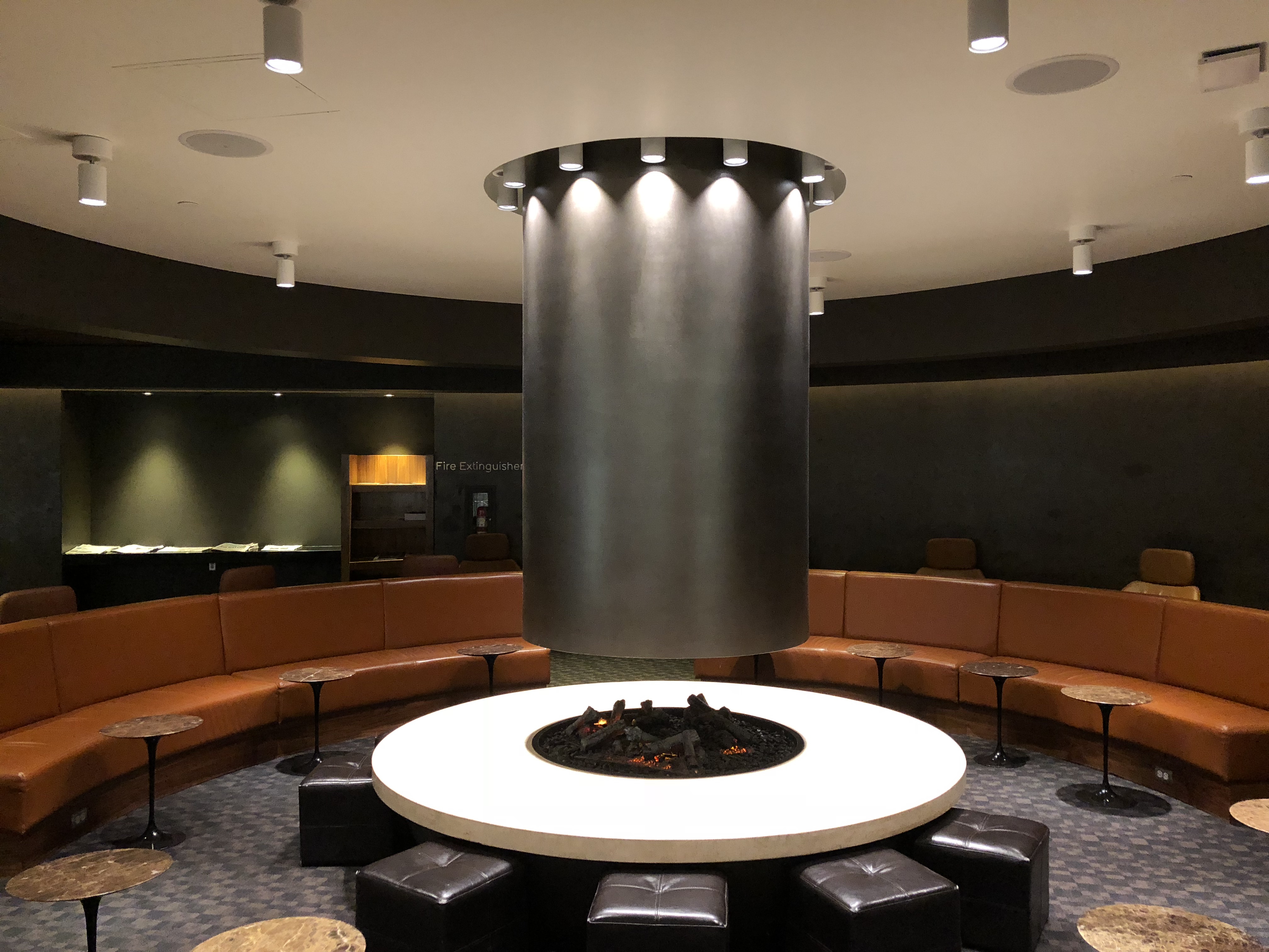 Oneworld Los Angeles Lounge Review – LAX