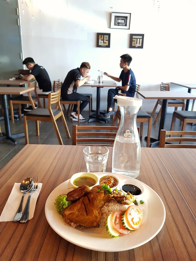 Ayam Penyet rm$20 @ Sebok Cafe at UOA Business Park, Shah Alam