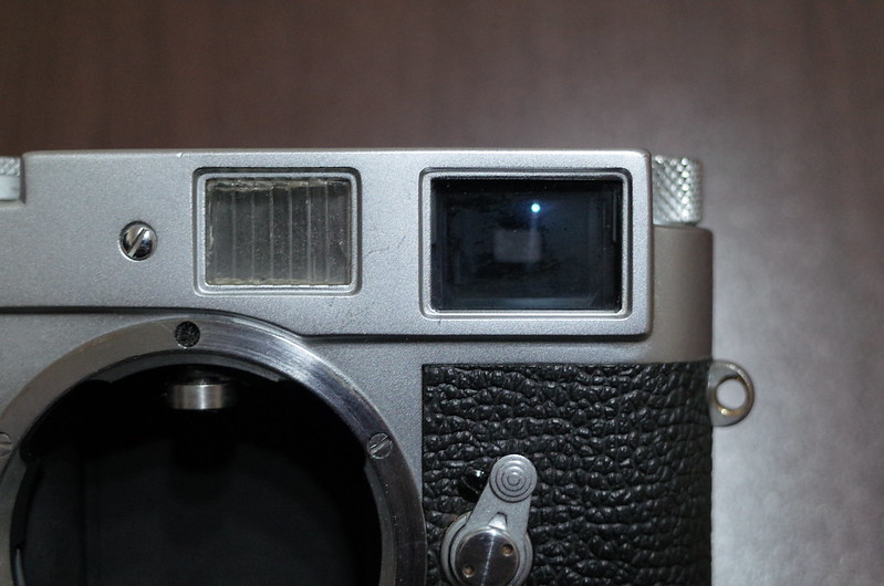Leica M2ファインダー部