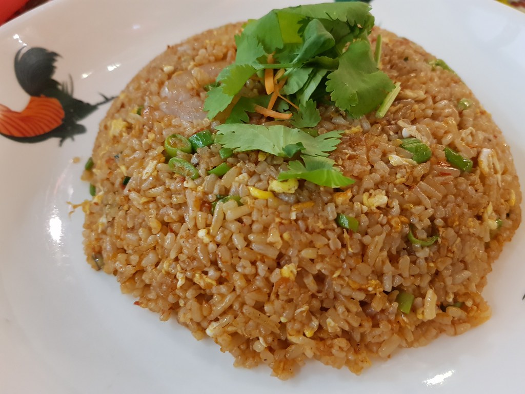叁峇虾仁炒饭 Sambal Shrimp Fried Rice rm$10.88 & 奶茶 Teh rm$3.88 @ 旺 Ong Lai at Damen USJ1