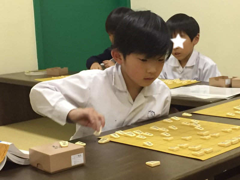 将棋教室で師範代、「天才」輝く瞬間！