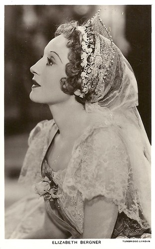 Elisabeth Bergner in The Rise of Catherine the Great (1934)
