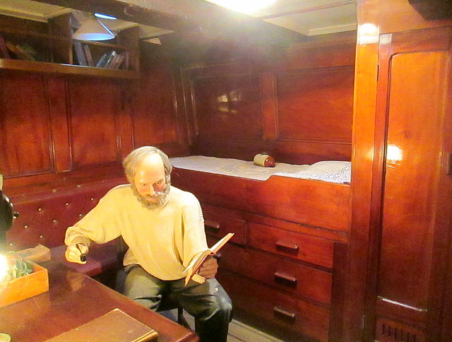 RRS Discovery, Dundee, Officer's Quarters