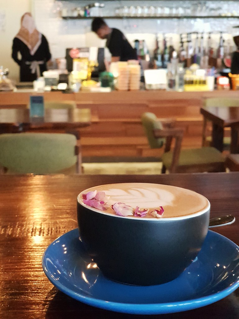 Rose Latte rm$14.80 @ Flower Girl Coffee in Sunway Geo