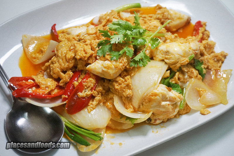 bangkok jay fai stir fried crab meat