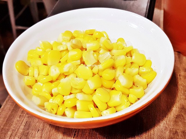 Steamed Corn Kernels