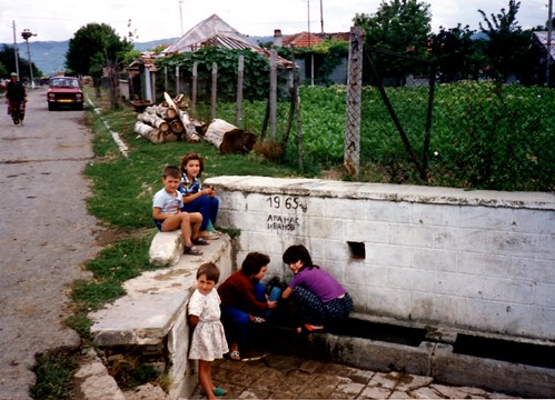 polyanovo bulgaria fountains children