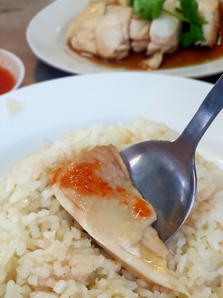 菜园鸡配油饭 Kampong Chicken Rice rm$9.50 @ Restoran Prosperity Bowl 公雞碗菜園雞 SS2/30
