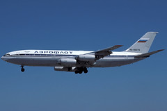 Aeroflot IL-86 RA-86079 BCN 20/06/1998