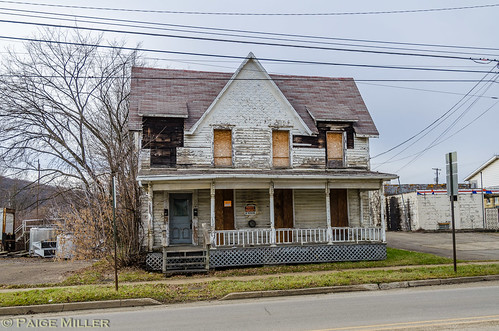 abandonedbuildings homes pennsylvania titusville unitedstates