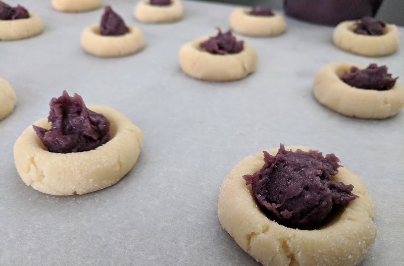 Thumbprint cookies before bake