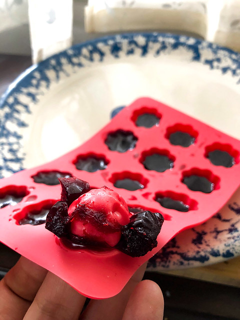Candy School: How To Make Blackberry Gummies with REAL Blackberries (Sort Of)