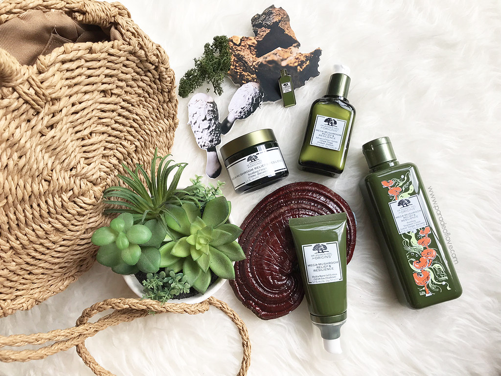Relieve sensitive skin with Dr. Andrew Weil for Origins™ Mega-Mushroom Relief & Resilience Hydra Burst Gel Lotion: Review