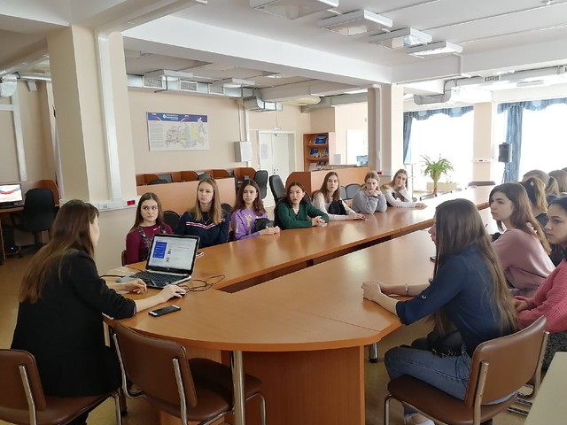 2019 Студенты посетили Томский Региональный центр Президентской Библиотеки