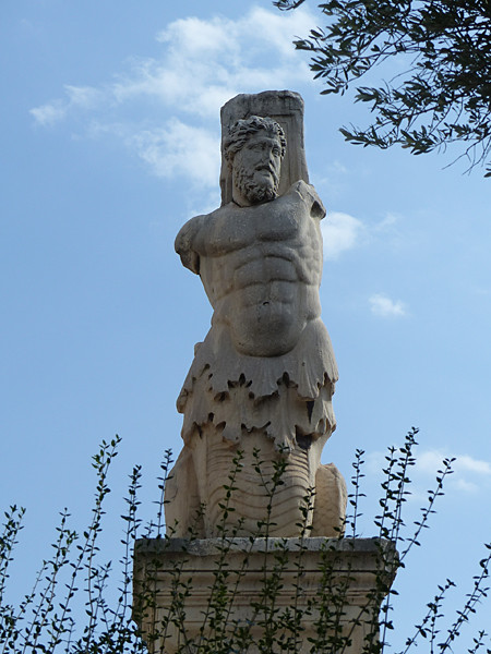 beau buste agora antique