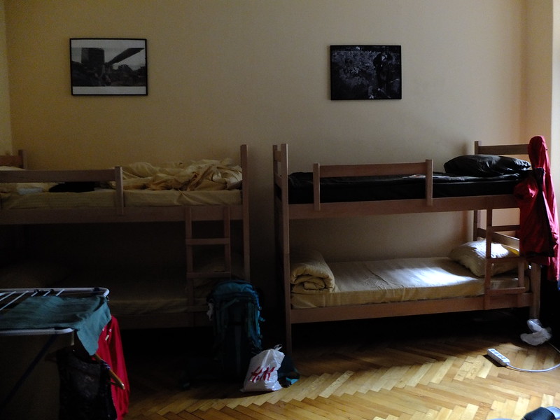 Балканы: где я спал 85 дней, часть 2 который, хостел, первый, Хостел, только, мигрантов, Подгорице, одеяло, Афинах, комната, хостеле, переехал, сезон, стоит, мужики, улице, границ, провел, больше, поэтому