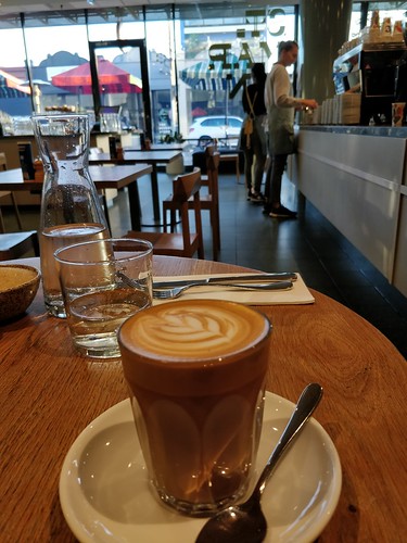 Strong caffe latte - Saint Martin, Gardenvale - side