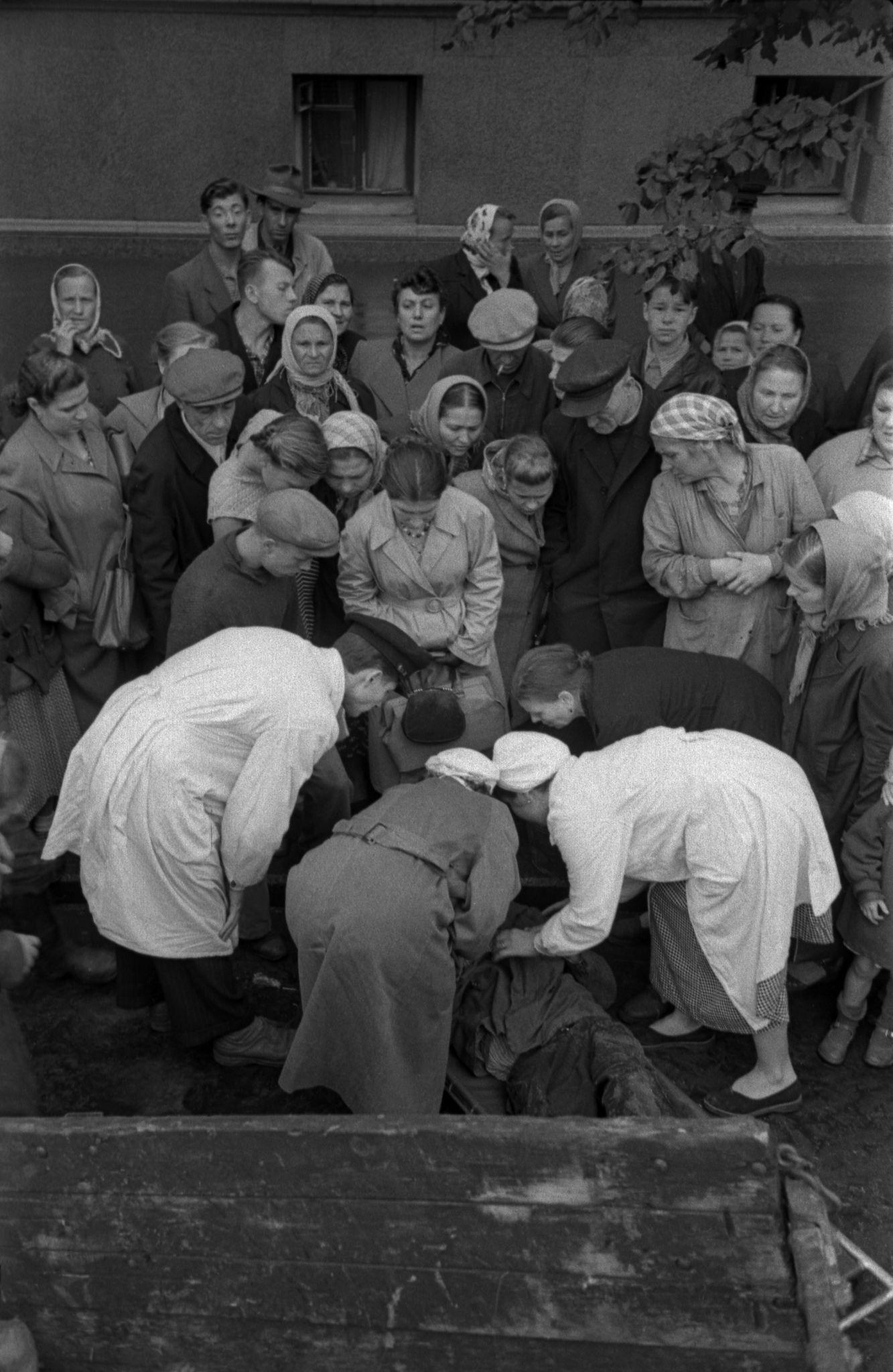 1958. После четвертинки водки и за руль. Москва