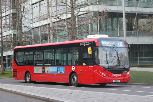 London United DLE30318 on Route 440, Chiswick Business Park