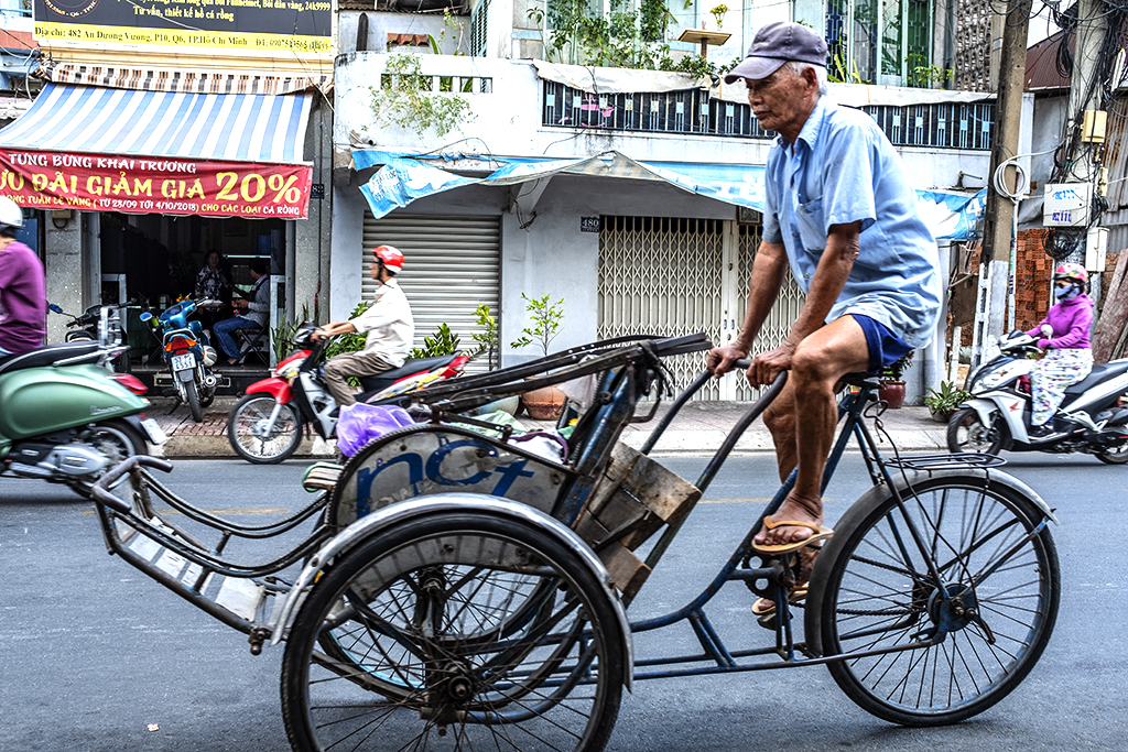 Cyclo on An Duong Vuong on 2-20-19--Saigon