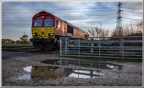 1z10 photography 6n31 scunthorpe lackenby railway crossing gates signalman applehurst junction
