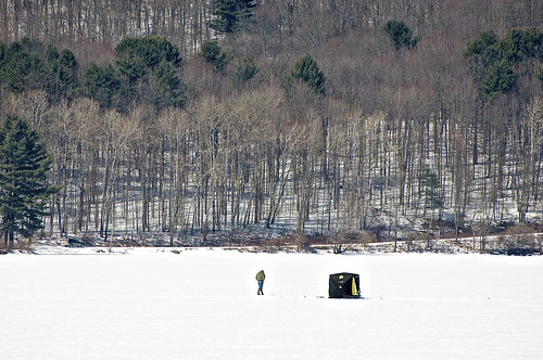 whitneypoint newyork whitneypointdam otselicriver reservoir winter sunny frozen ice snow cold wintersports icefishermen feedthefamily