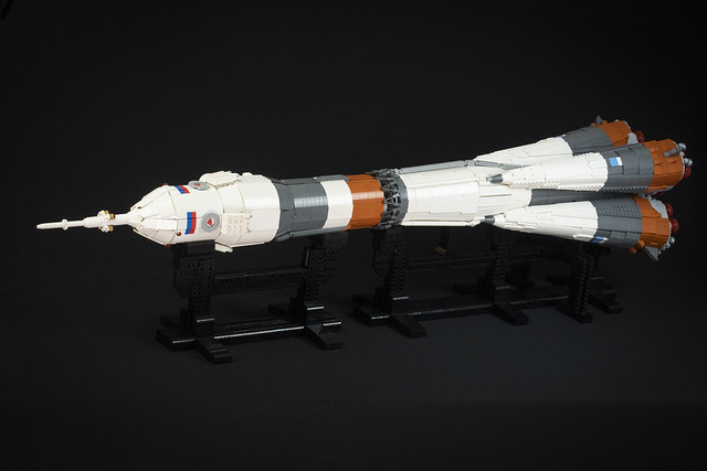 LEGO Soyuz launcher stands 1.25m high and took a year and a half