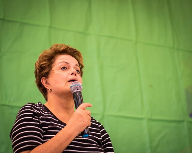 A ex-presidenta na Escola Nacional Florestan Fernandes neste sÃ¡bado (30) - CrÃ©ditos: Guilherme Gondolfi / Frente Brasil Popular