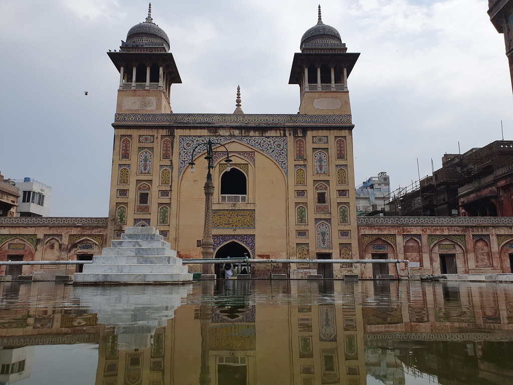 Wazir Khan Mosque Shot with telephoto lens on samsung galaxy S10 plus