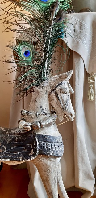 Decoratie paard pauwenveer