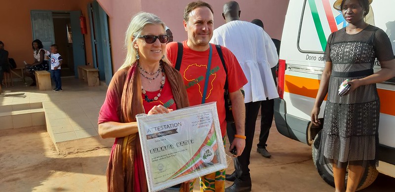 Burkina Faso: la consegna dell’ambulanza della Croce Rosa Cellese in Burkina Faso