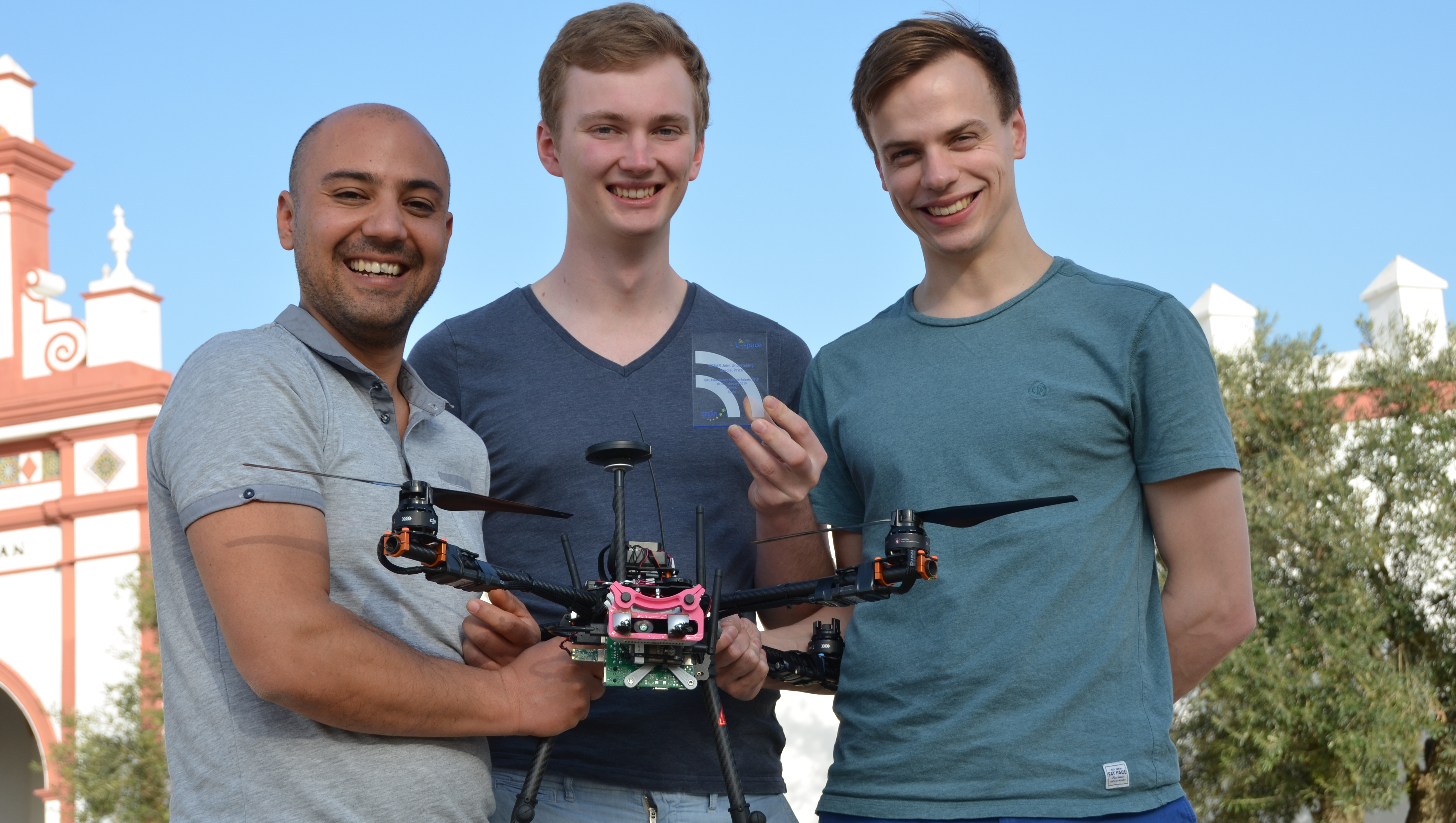 Team Bath Drones, was awarded the SESAR special prize in recognition of the team's technical innovations to ensure the safe access to airspace for drones or aerial robots.  